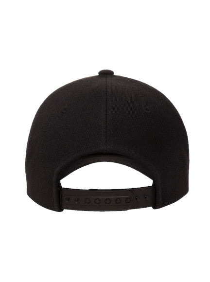 Yupoong Premium 5 Panel Curved Classic 5789M – Schwarz